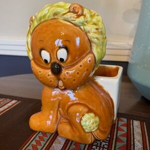 Lefton Vintage Lion Ceramic Planter